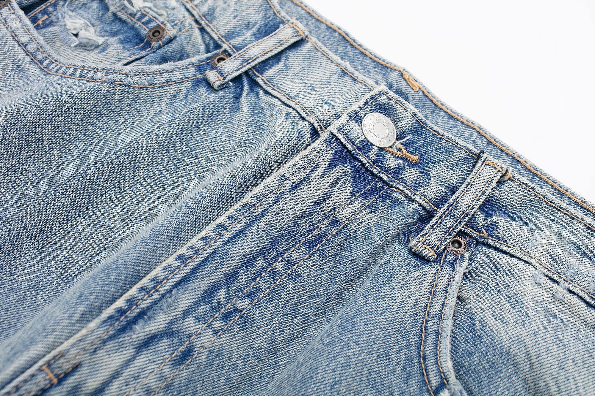 High-Waist Jeans