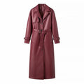 Langer Trenchcoat aus Kunstleder mit Gürtel Ruby  | Damen | JUQQA